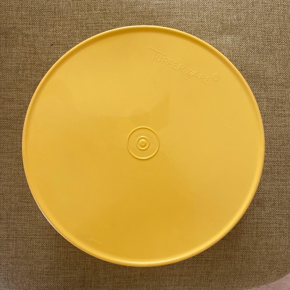 Vintage Stackable Tupperware - Picture 6 of 6